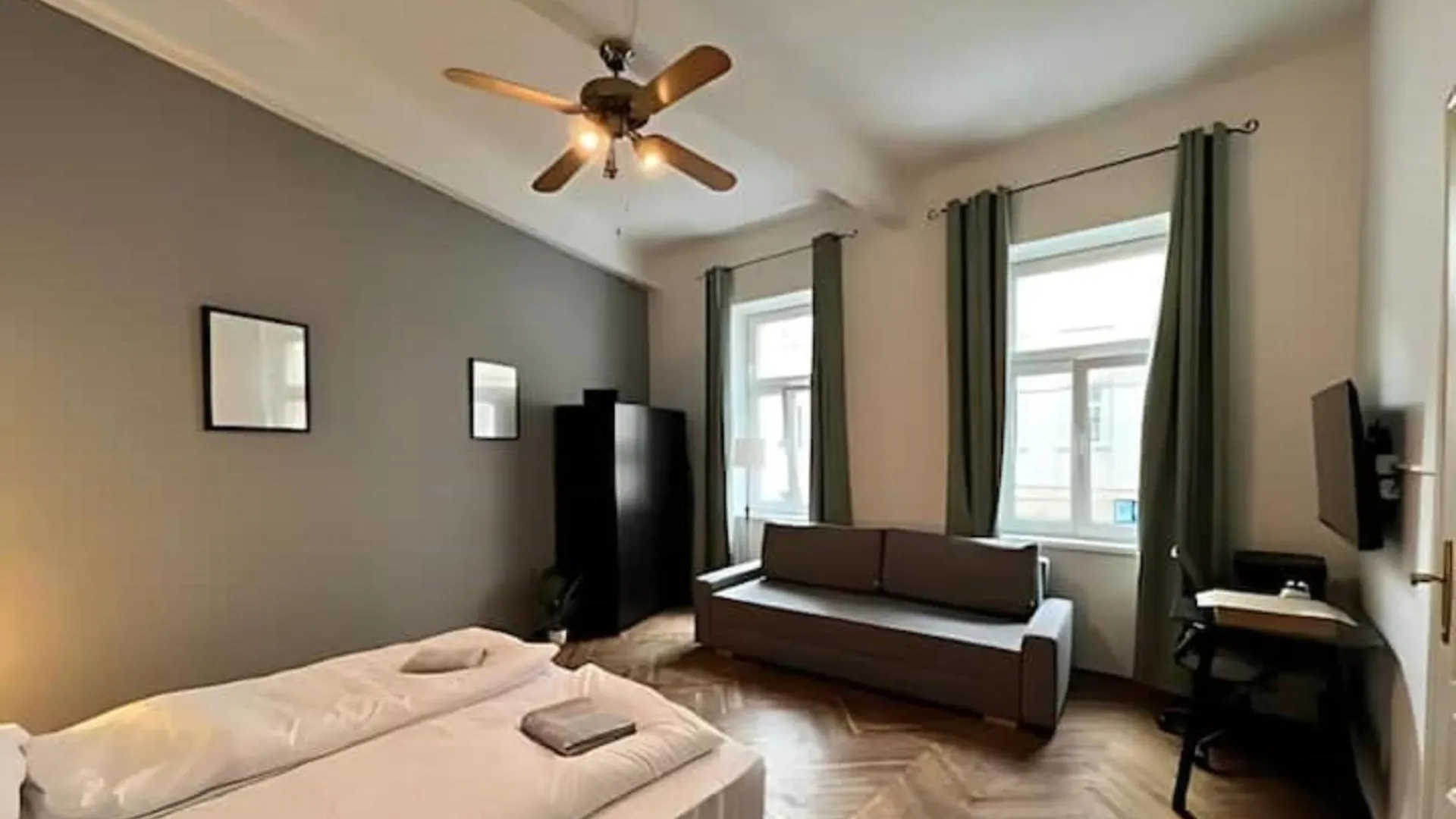 Discover Danube And Prater Stern From Our 1Br Gem Vienna Austria