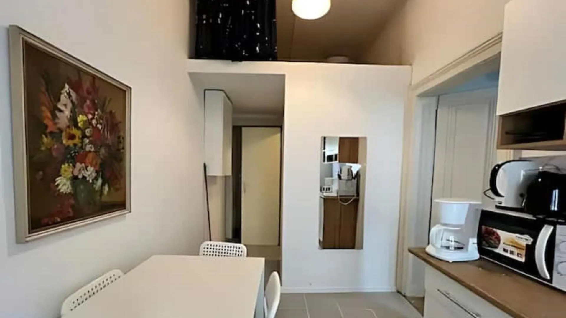 Discover Danube And Prater Stern From Our 1Br Gem Vienna 0*,